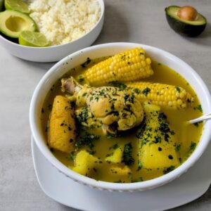 Sancocho de gallina (Viernes y Sabados)